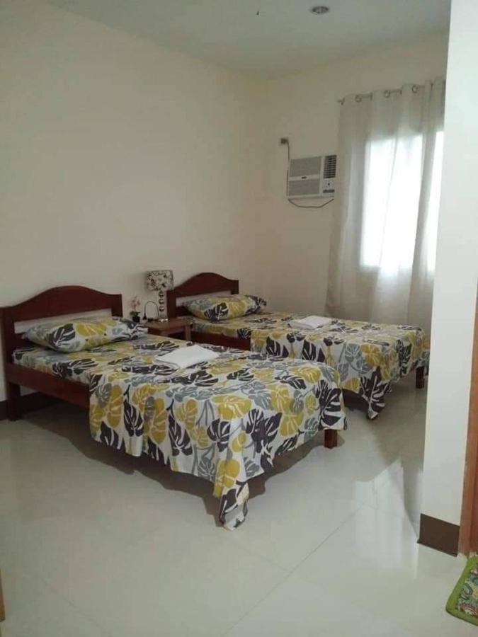 Junie Pension House Moalboal Camera foto