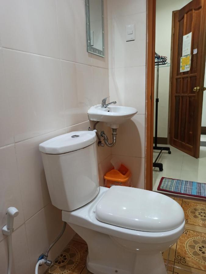 Junie Pension House Moalboal Esterno foto